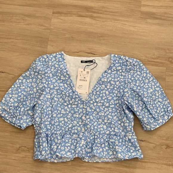 Blue ZARA crop top - Picture 1 of 3